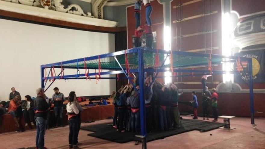 Els Castellers de Berga estrenen el seu nou local d&#039;assajos