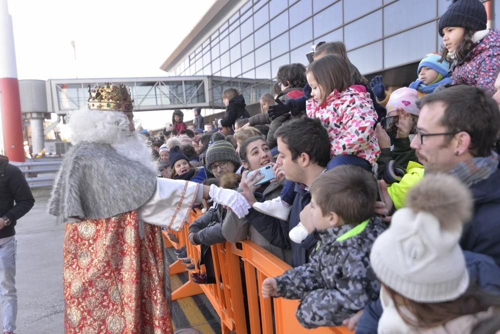 Avilés se rinde a los Reyes Magos