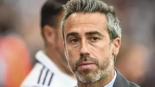 Jorge Vilda (45 años), exentrenador de la Selección Española femenina, perdona pero no olvida a la RFEF: "No me arrepiento"