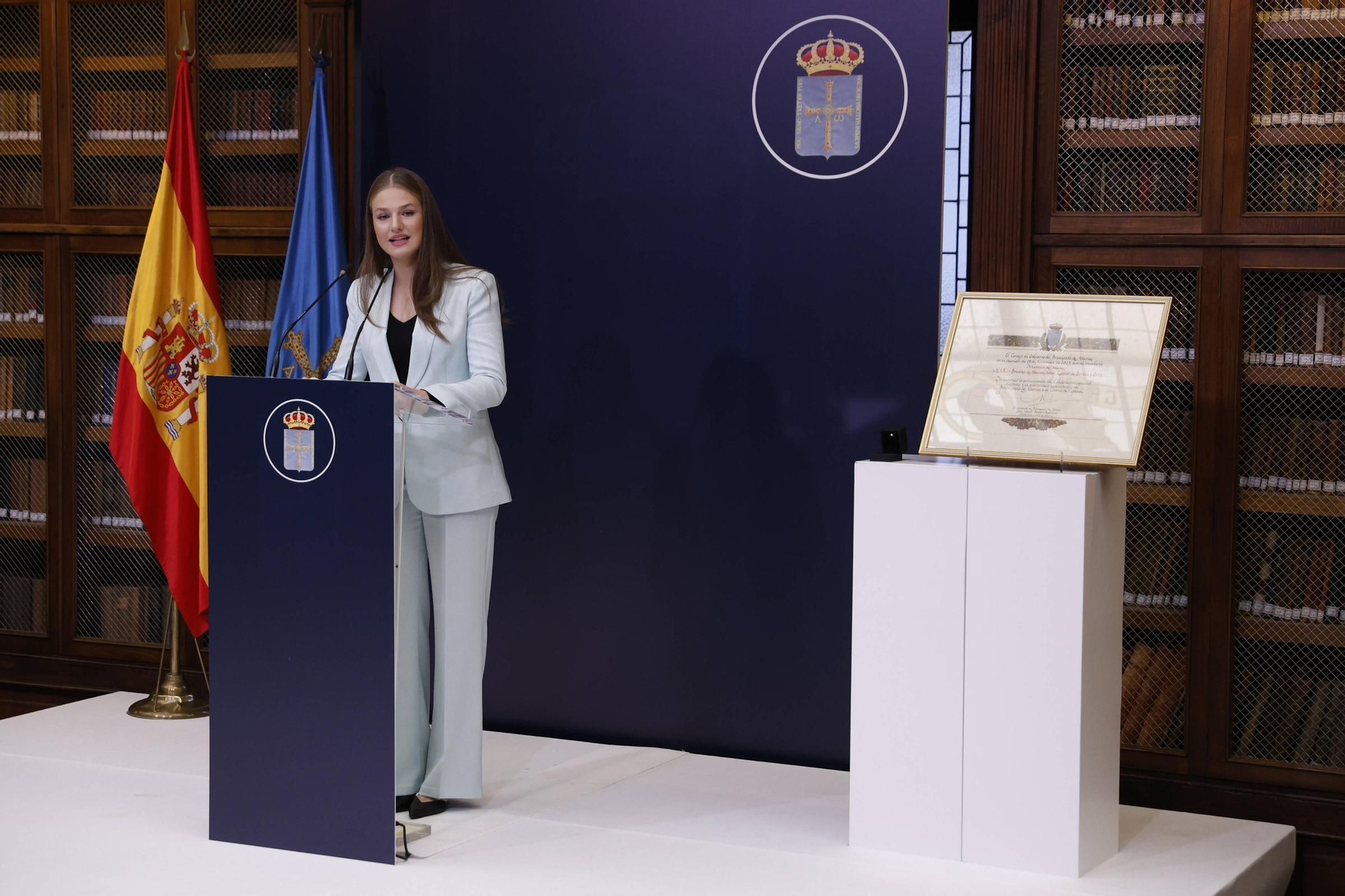 La Princesa Leonor recibe la Medalla de Asturias y el título de Alcaldesa Honoraria de Oviedo.