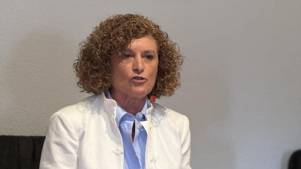 A nova alcaldesa de Viana do Bolo, a nacionalista Graciela Diéguez.