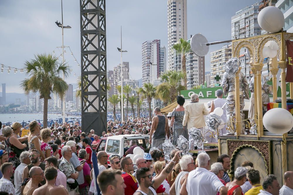 El evento, que este año cuenta con ocho carrozas más, supera todas las expectativas de los organizadores.