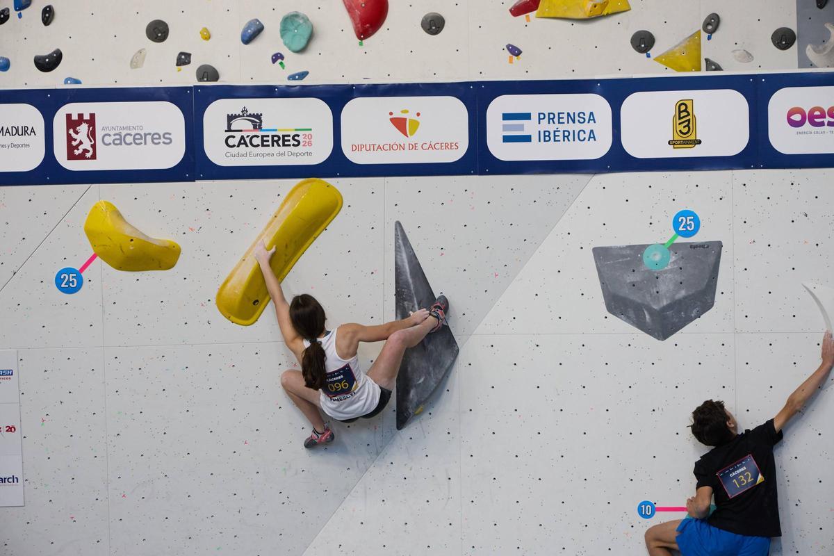 Galería | Arranca la primera jornada de la Copa de España de Escalada en Cáceres Galería | Arranca la primera jornada de la Copa de España de Escalada en Cáceres