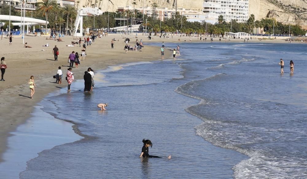 Navidad primaveral en Alicante con máximas de 21 grados en la costa