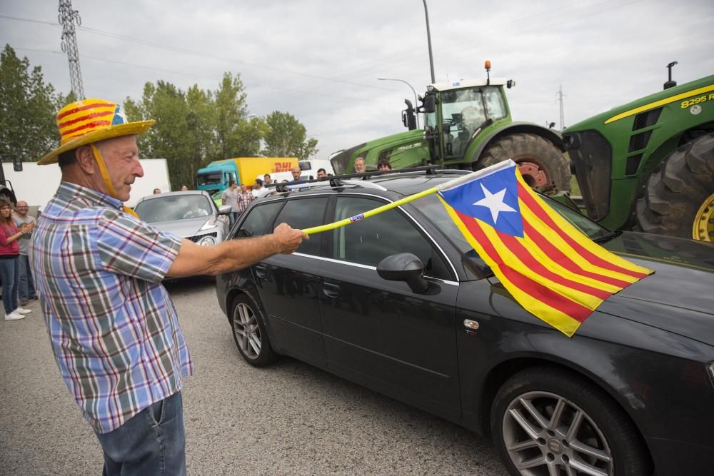 Tallen els accessos a l'aeroport de Girona