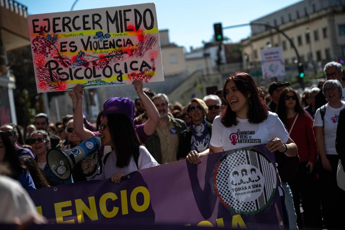 Galería | Manifestación 8 M Badajoz Galería | Manifestación 8 M Badajoz