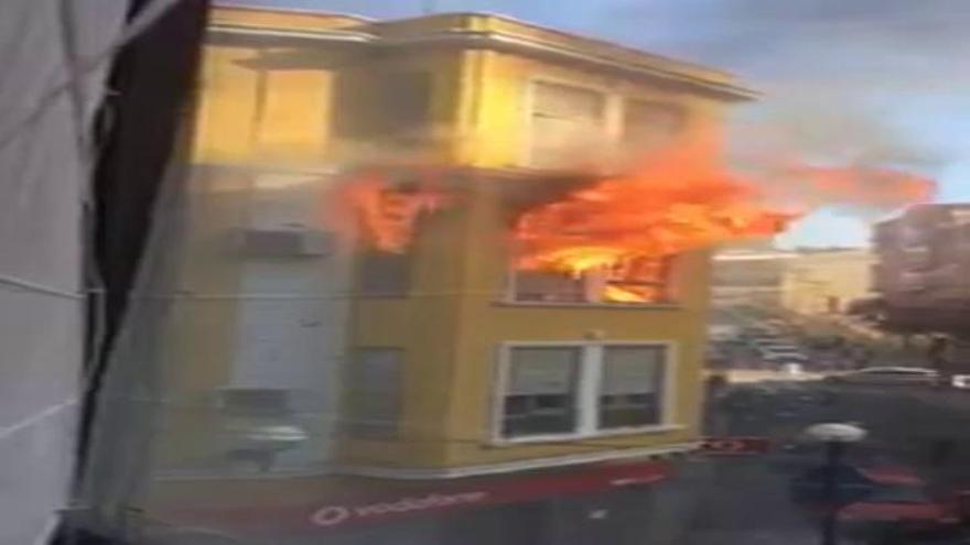 Fallecen dos ancianos en el incendio de su vivienda en Alicante