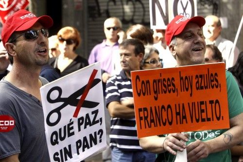MANIFESTACIÓN CONVOCADA POR LA CUMBRE SOCIAL EN MADRID