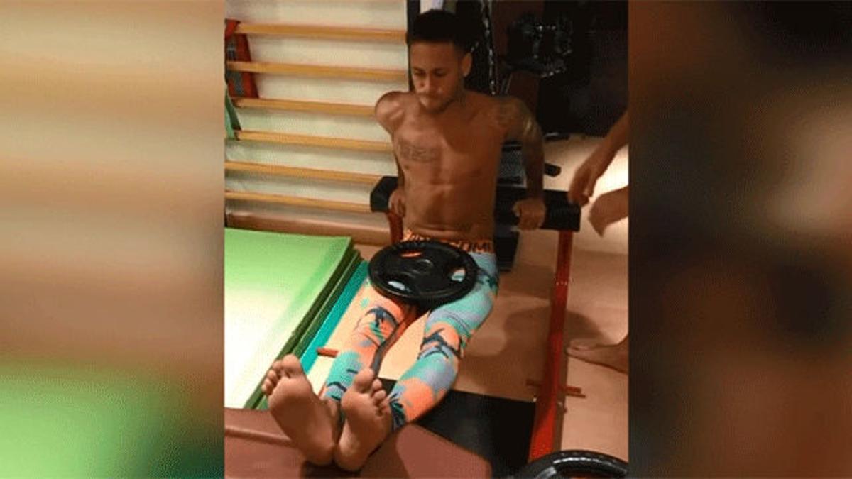 Neymar se machacó en el gimnasio mientras se celebraba la gala de la FIFA