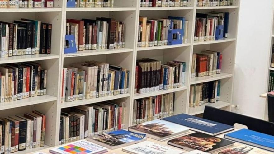 Biblioteca municipal de Corrales del Vino, espacio que acogerá la iniciativa. | J. L. F. (Archivo)