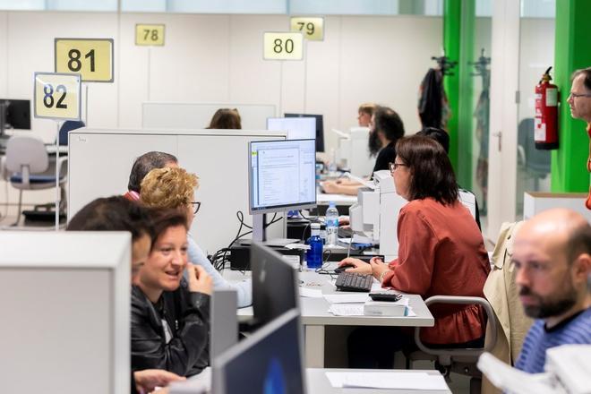 ¿Què he de fer per cobrar la paga extra pendent si era funcionari a Catalunya el 2014? ¿Què he de fer per cobrar la paga extra pendent si era funcionari a Catalunya el 2014?