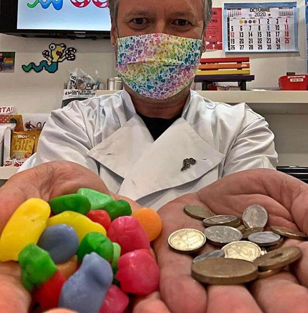 Dulces a cambio de calderilla en pesetas