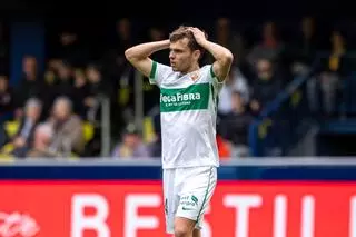 Al Elche se le acumulan las rachas negativas