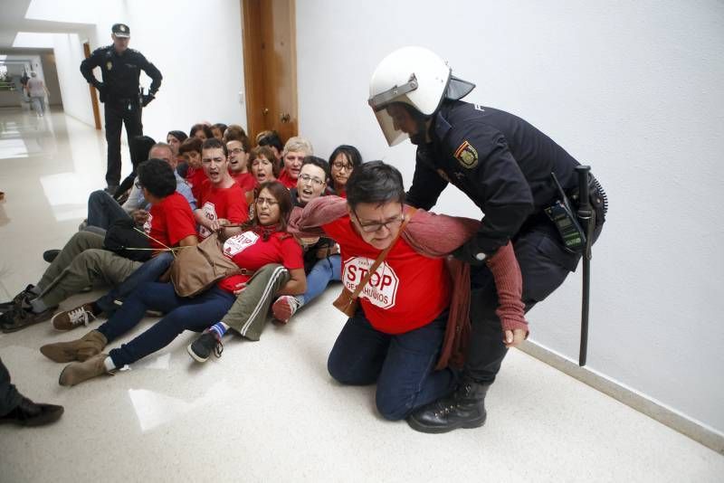 Fotogalería: El primer lanzamiento que Stop Desahucios no logra parar