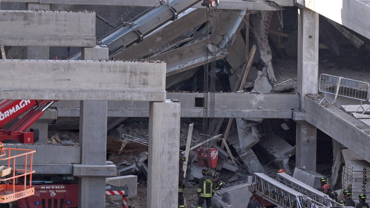 Imagen del edificio derrumbado en Florencia (Italia)