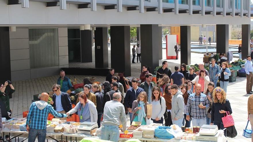 El mercadillo se celebrará cada dos jueves.