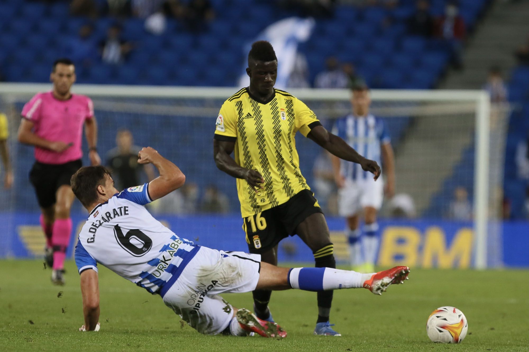 El partido del Oviedo ante la Real Sociedad B, en imágenes