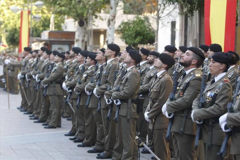 FOTOGALERÍA / Jura de bandera de personal civil en Córdoba