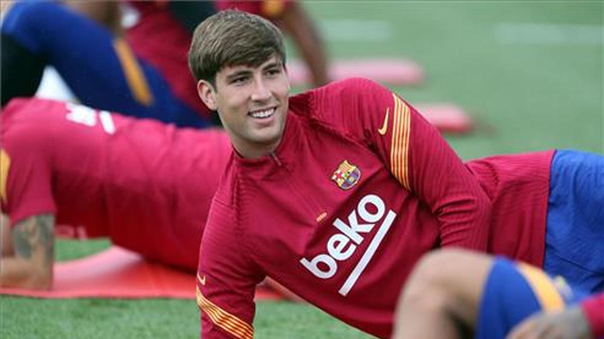 Juan Miranda, en un entrenamiento con el Barça