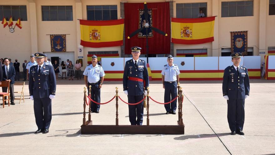 Juan José Terrados toma posesión como nuevo jefe de la base aérea de Gando