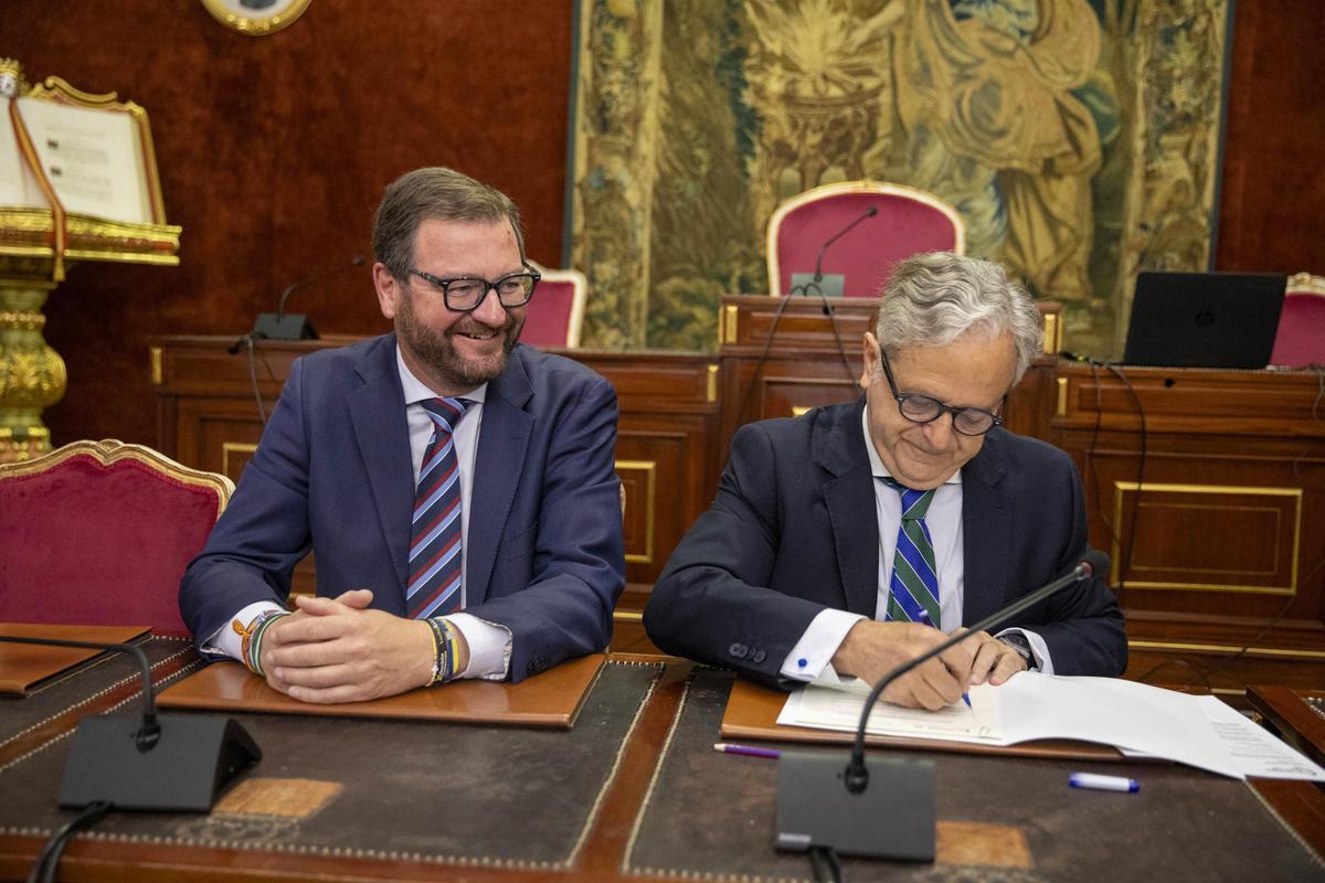 Firma de convenios de colaboración.