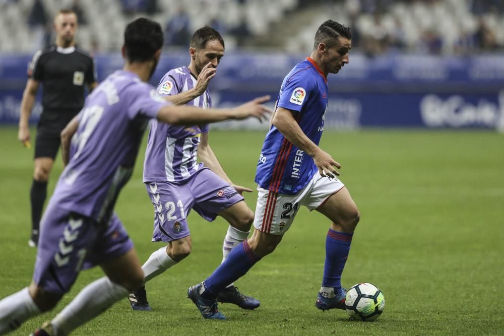 El partido entre el Real Oviedo y el Real Valladolid, en imágenes