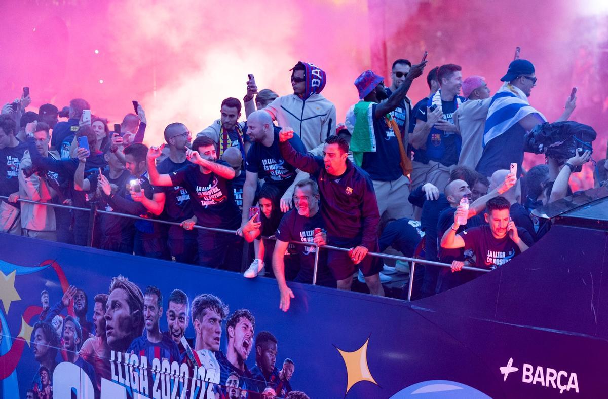 La Rúa del Barça, en imágenes: Lo que no se ha visto por TV La Rúa del Barça, en imágenes: Lo que no se ha visto por TV