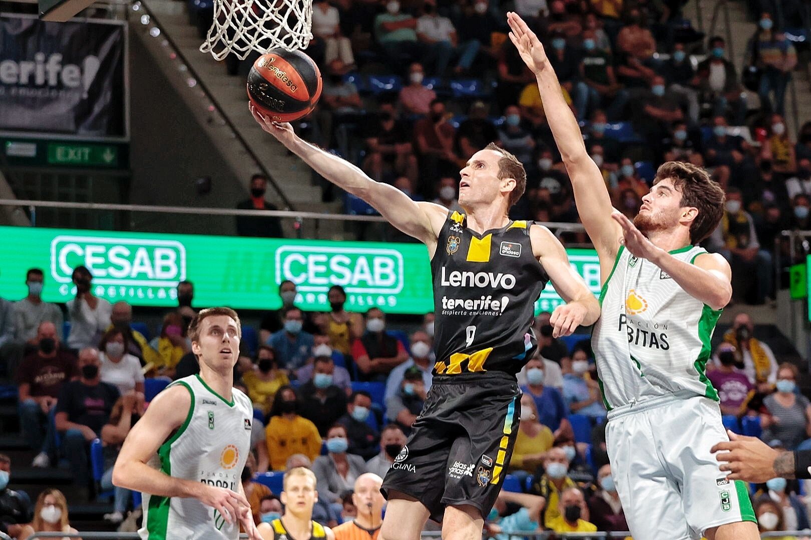 CB Canarias-Joventut