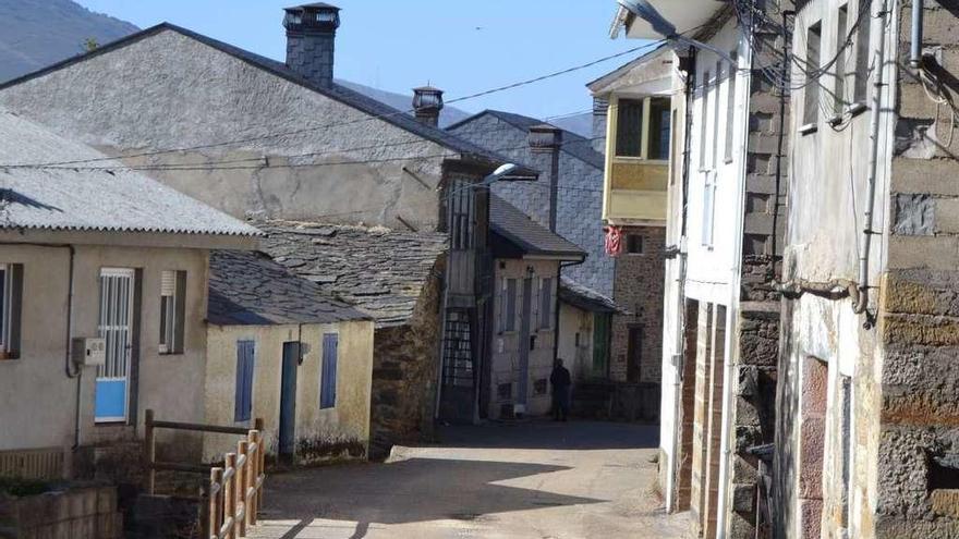 Pedralba de la Pradería cuenta, como otros pueblos, con una población de avanzada edad .