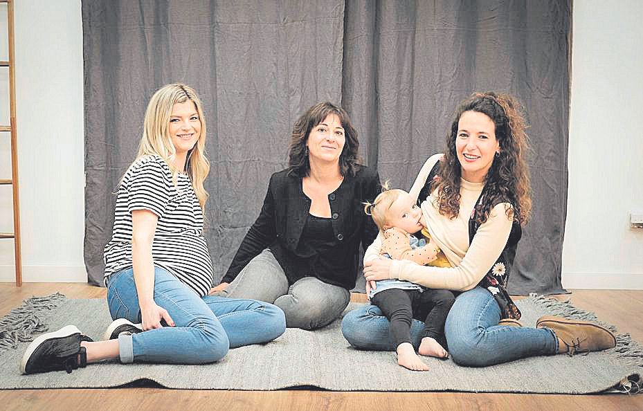 Laura Swensson, Laura Barceló, Marta Rivera y Elia.