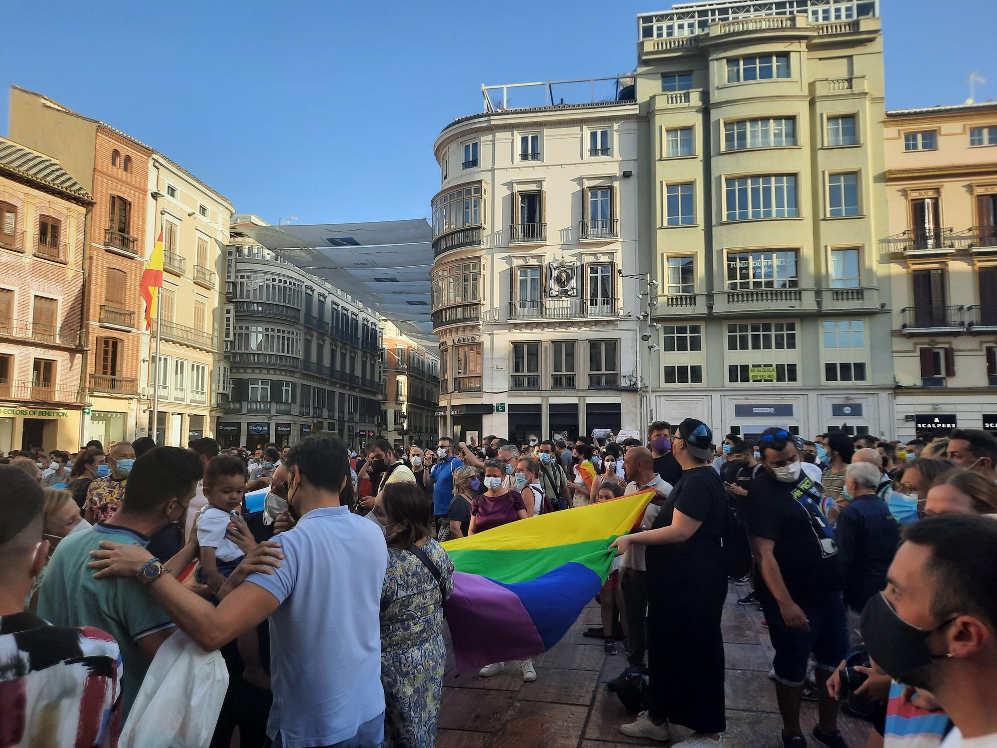 Concentración en repulsa por la muerte del joven Samuel en la plaza de la Constitución de Málaga