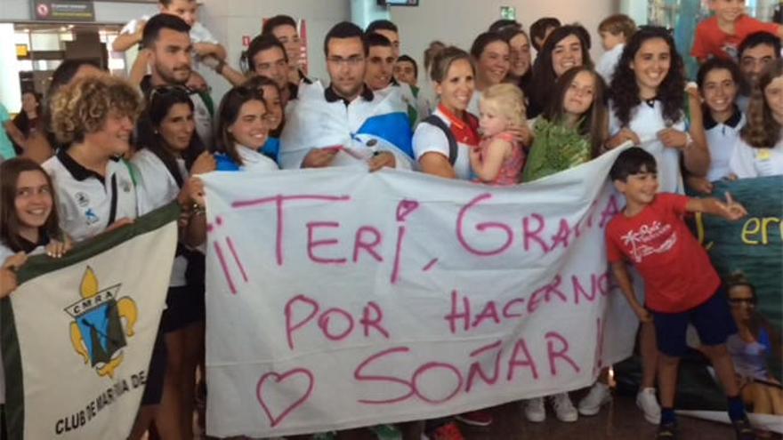 Teresa Portela, recibida como una campeona en Peinador