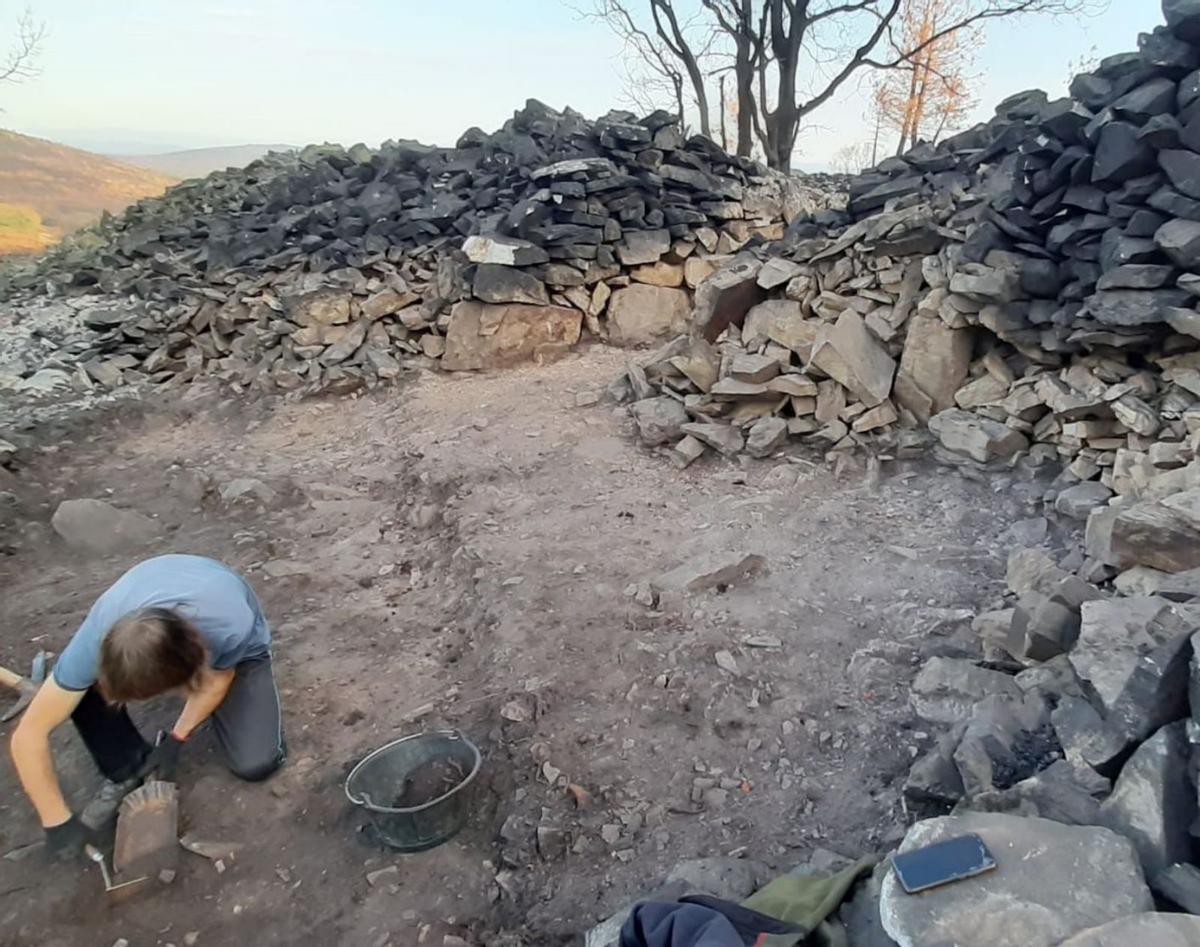Excavaciones en el castro de «El Castillán» situado en la Sierra de la Culebra, en Ferreras de Arriba | JCYL