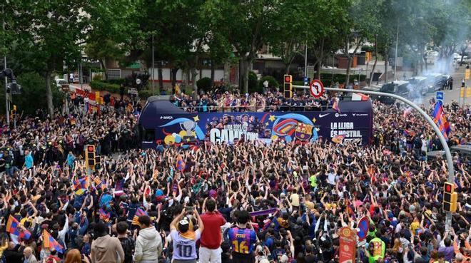 La Rúa del Barça, en imágenes: Lo que no se ha visto por TV