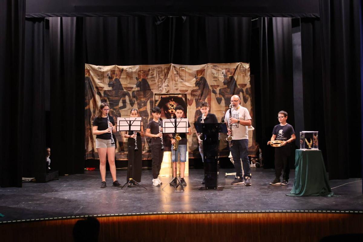 Colegio Nuestra Señora del Rocío de Zamora, llevará a escena la obra Atrapados en el Museo a favor de Corriendo con el Corazón por Hugo,