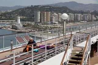 El Puerto de Málaga recupera el ritmo de cruceros y despunta en el tráfico de mercancías