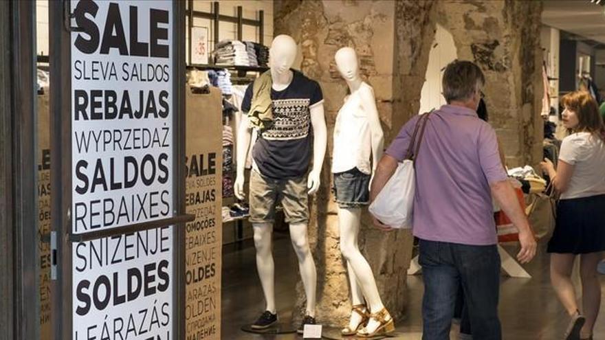 La contratación aumentará en Córdoba un 6,3% durante las rebajas de verano