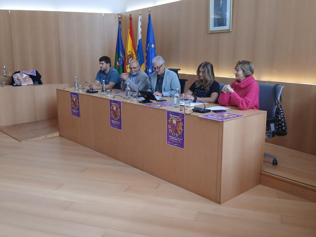 Presentación, en el Ayuntamiento de Tías, del Día Internacional de la Danza.