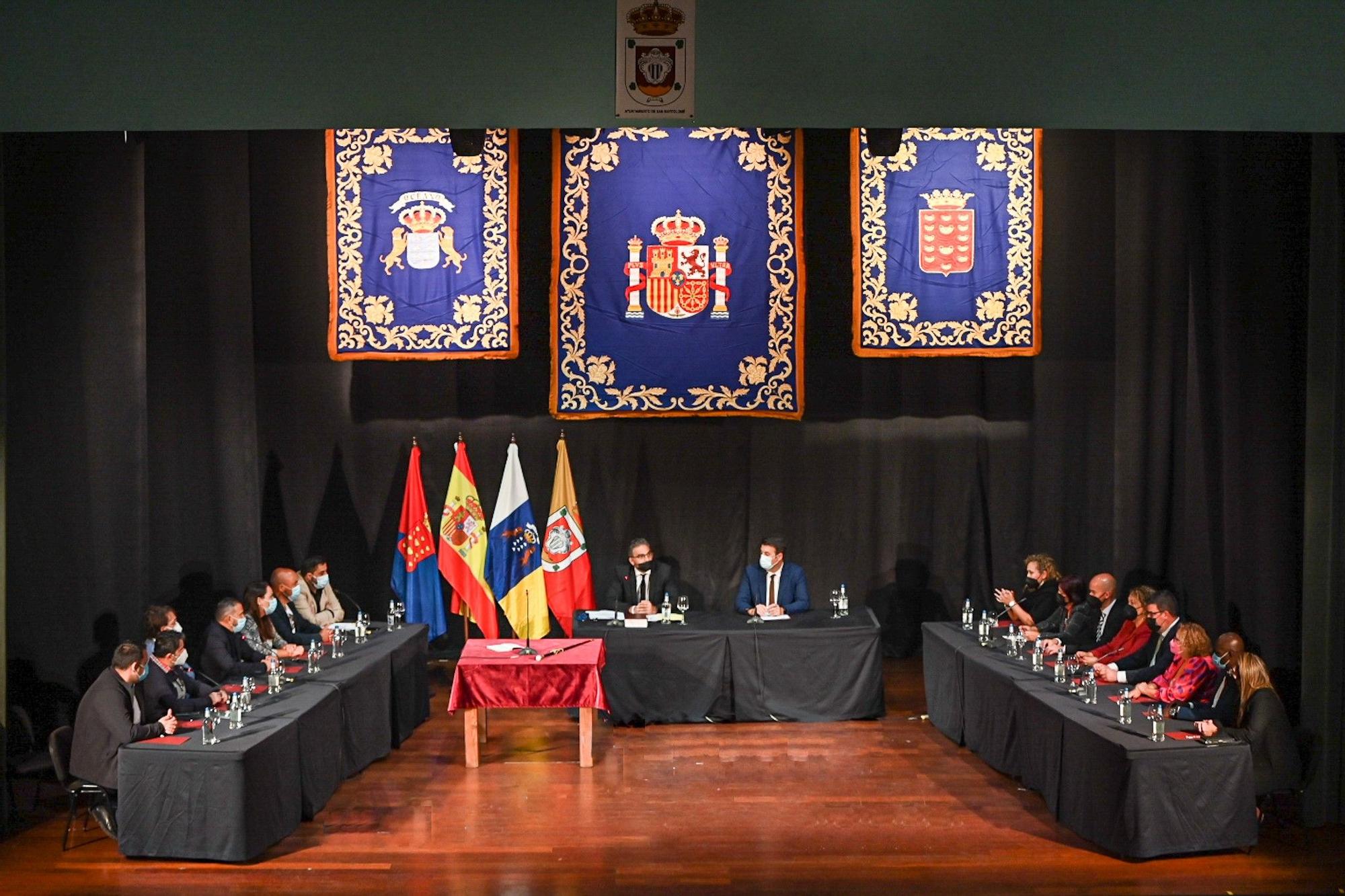 Toma de posesión de Isidro Pérez como nuevo alcalde de San Bartolomé