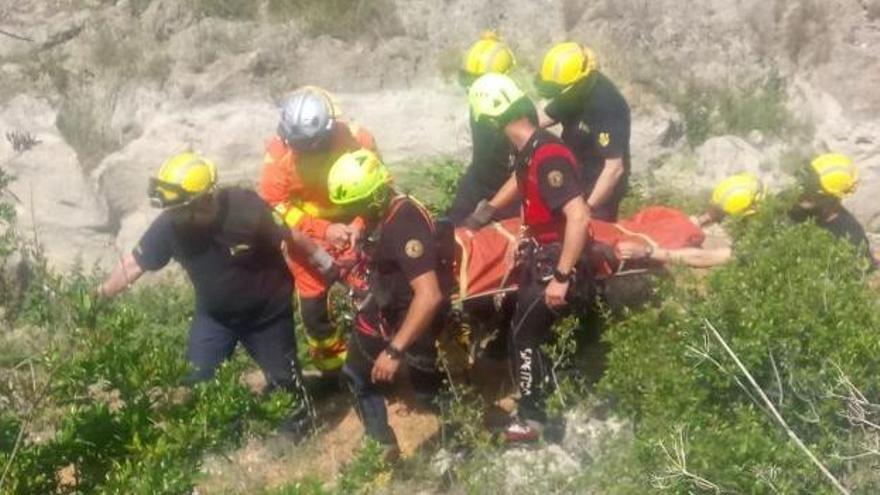 Rescatada tras lesionarse mientras practicaba barranquismo en Anna