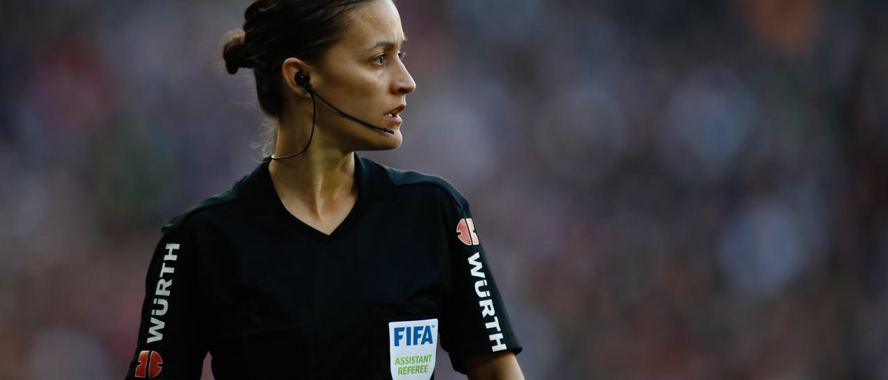 Guadalupe Porras Ayuso, durante un partido de la Primera División en la temporada 2021/22.