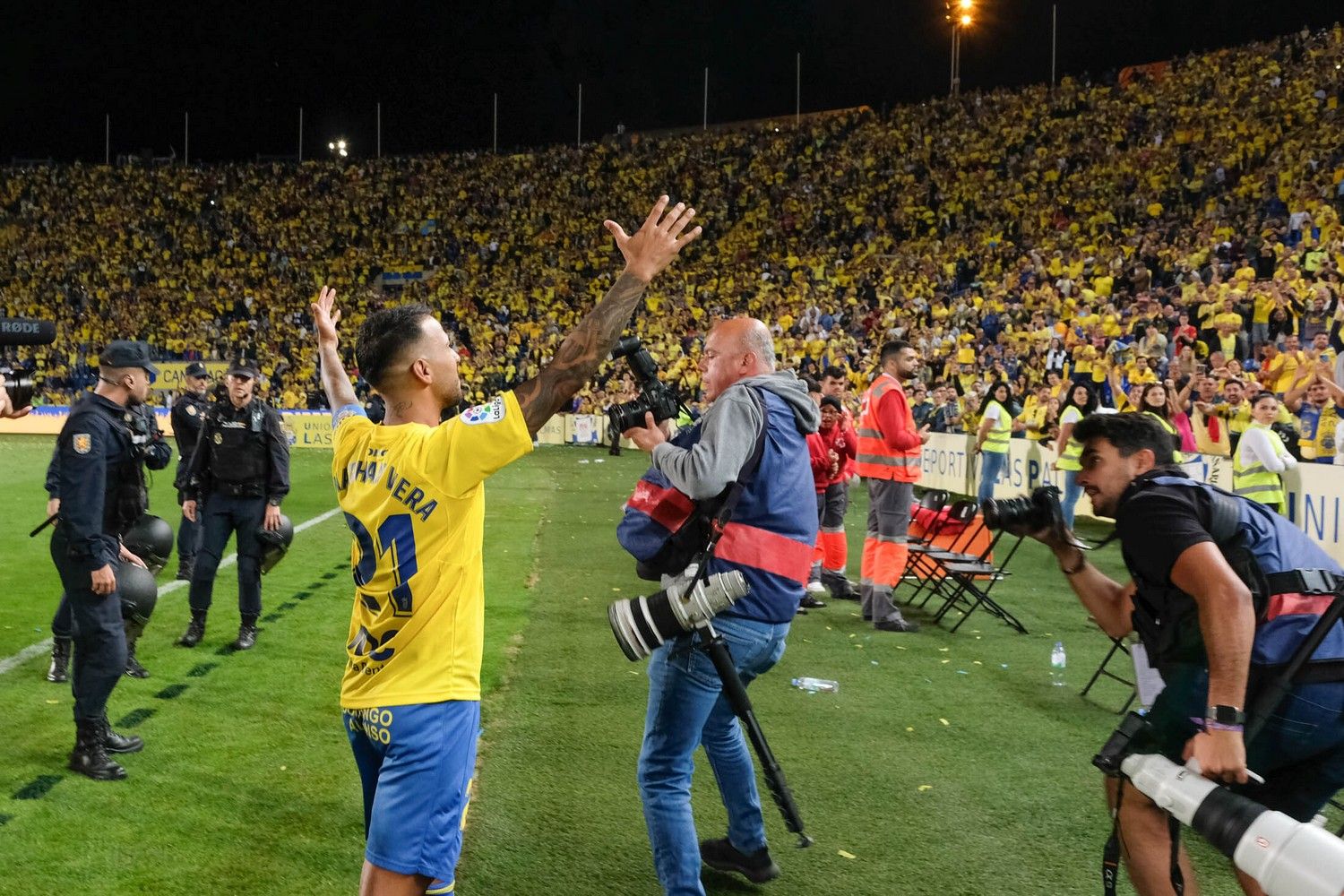 Ascenso de la UD Las Palmas, la celebración en el Estadio de Gran Canaria