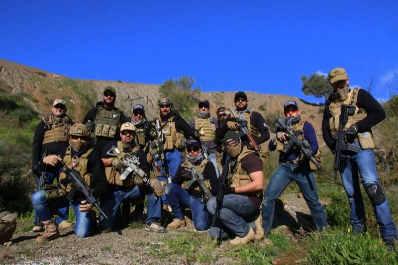 Partida solidaria  de airsoft