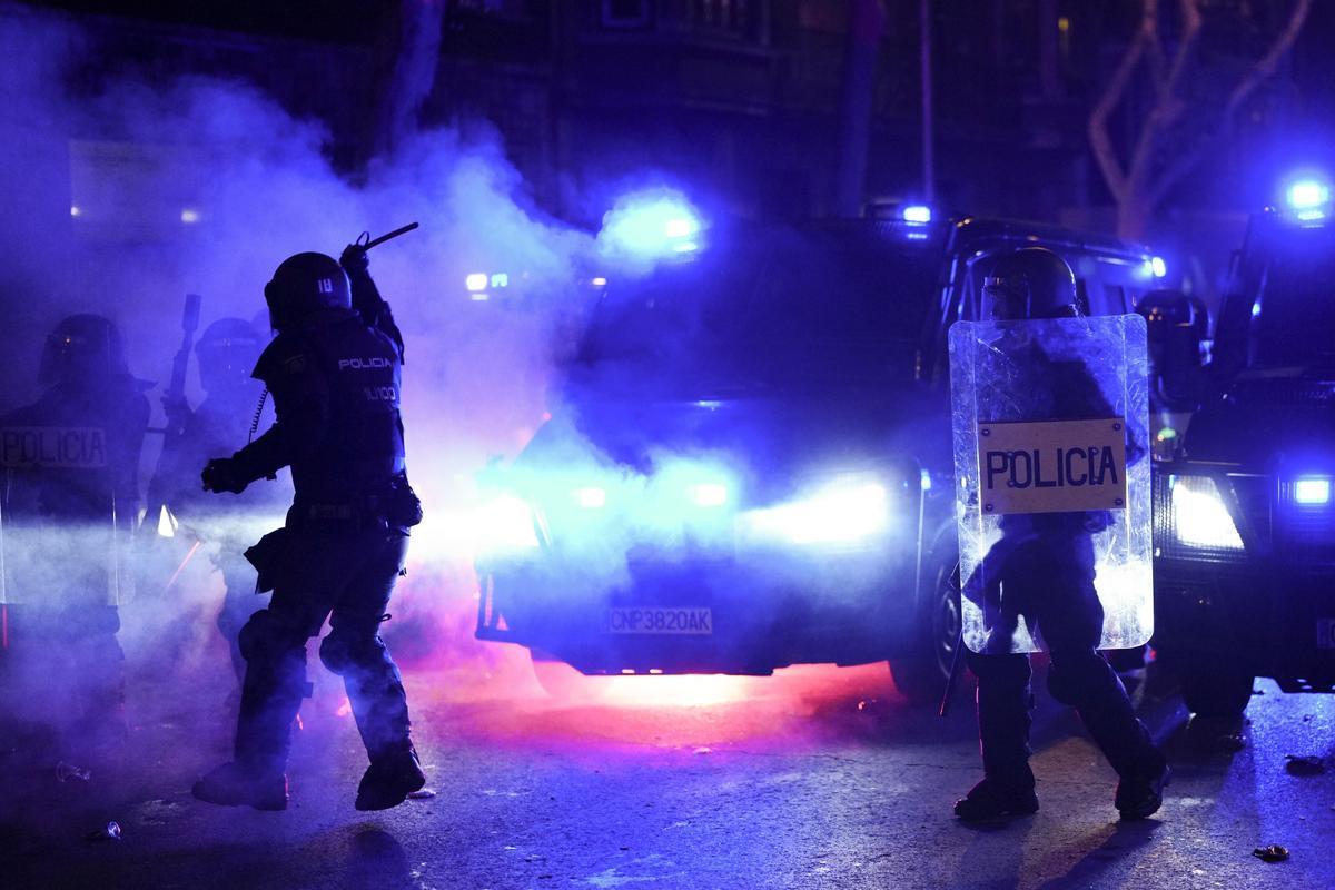 Quatre detinguts pels disturbis a Ferraz, entre ells, un líder de Democracia Nacional