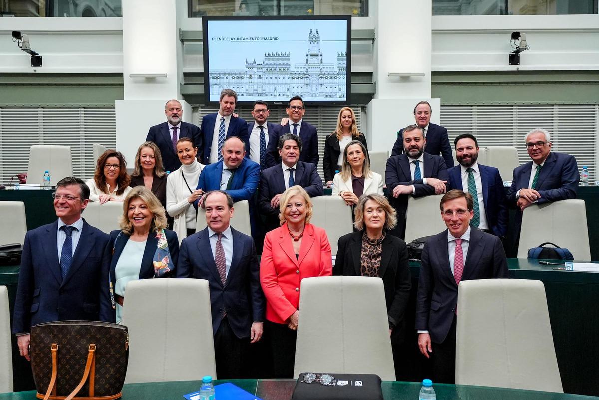 El Grupo Municipal Popular antes dle inicio de la sesión plenaria de este martes.