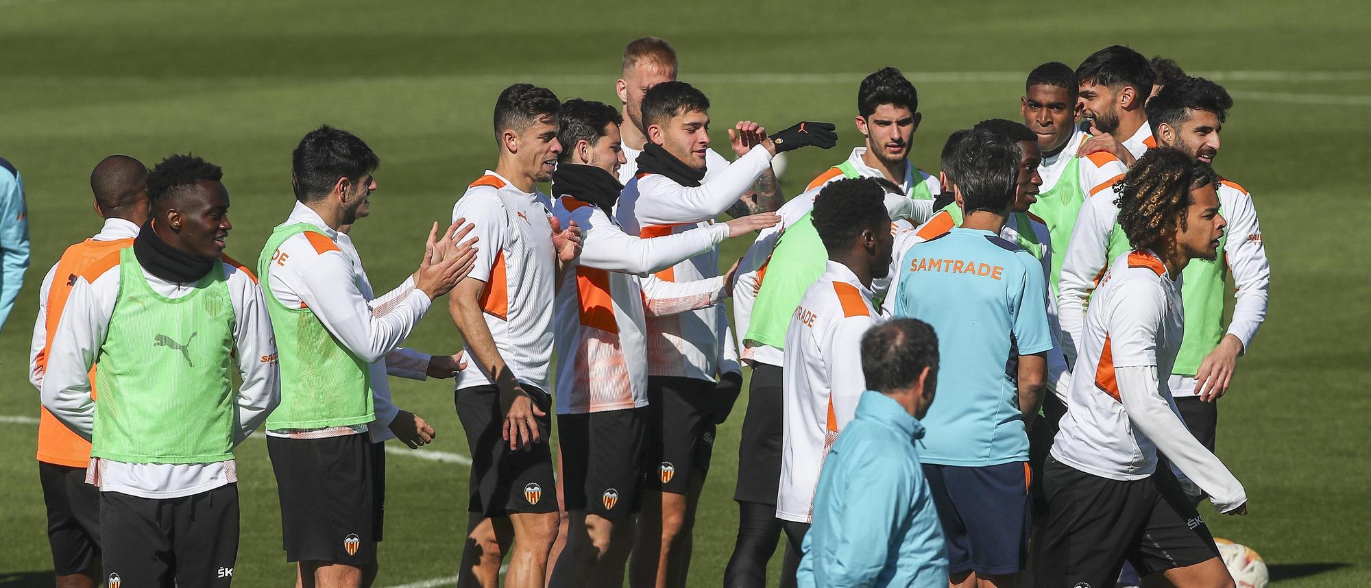 Las imágenes del entrenamiento de hoy del Valencia CF