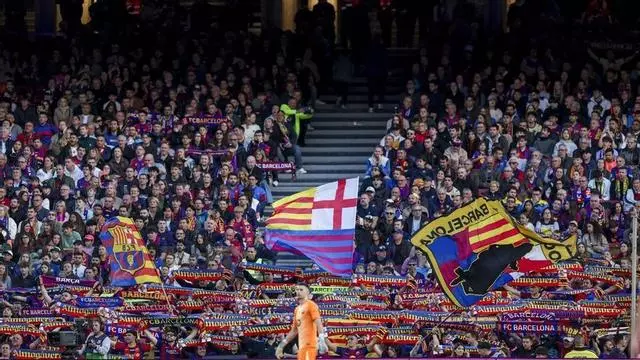 Los aficionados del barça ya están preparados para el partido de esta tarde a las 18:45h