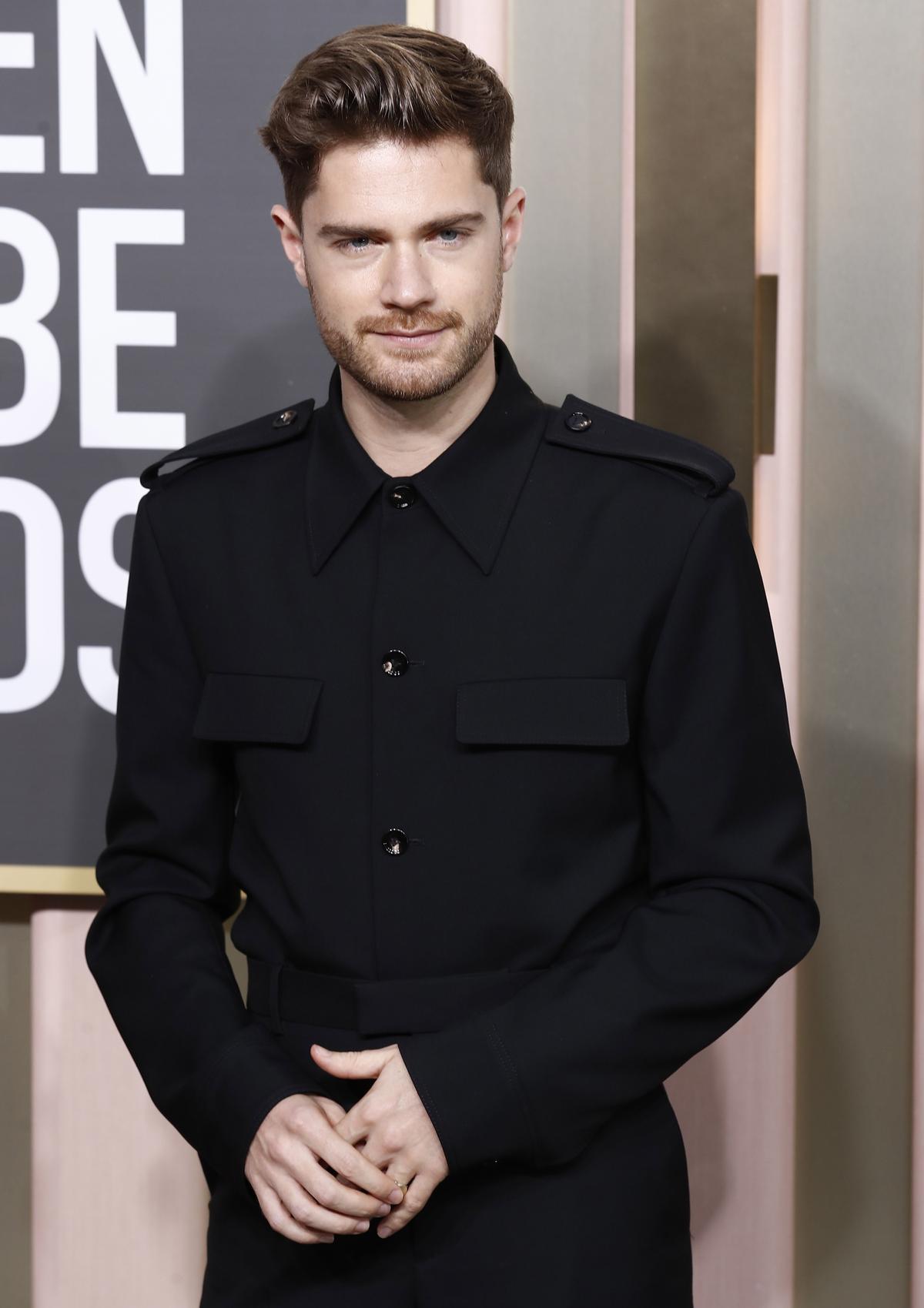 Beverly Hills (United States), 10/01/2023.- Lukas Dhont arrives for the 80th annual Golden Globe Awards ceremony at the Beverly Hilton Hotel, in Beverly Hills, California, USA, 10 January 2023. Artists in various film and television categories are awarded Golden Globes by the Hollywood Foreign Press Association. (Estados Unidos) EFE/EPA/CAROLINE BREHMAN