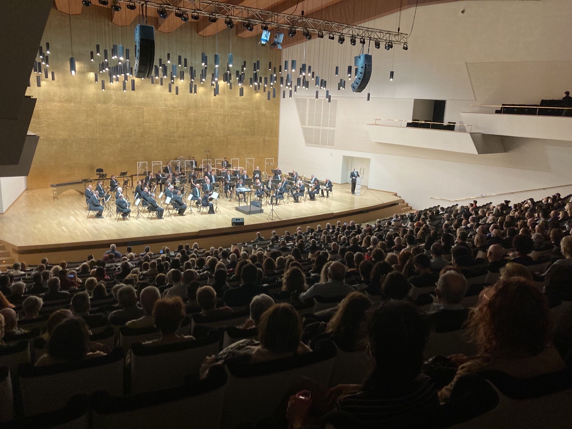 Estreno del nuevo himno de la Policía Local de Alicante