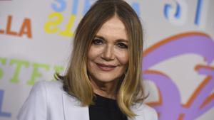 FILE - In this Jan. 16, 2018 file photo, Peggy Lipton arrives at the Stella McCartney Autumn 2018 Presentation in Los Angeles. Lipton, a star of the groundbreaking late 1960s TV show The Mod Squad and the 1990s show Twin Peaks, has died of cancer at age 72. Lipton’s daughters Rashida and Kidada Jones say in a statement that Lipton died Saturday, May 11, 2019, surrounded by her family. (Photo by Jordan Strauss/Invision/AP, File)